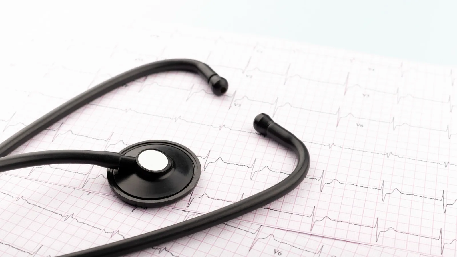 ¿Qué médico trata embolia?